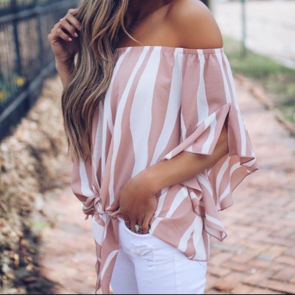 Tops - Insta-Fab Crop Top 💗